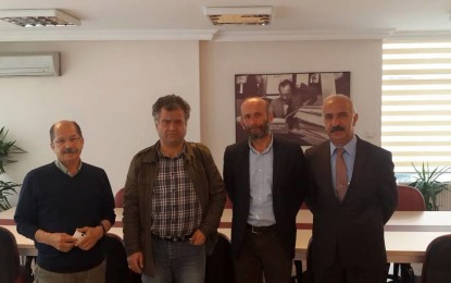 KESK MYK’sı Cumhuriyet gazetesine desteğini sundu