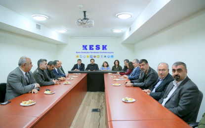 KESK: Hükümet 28 Şubat hukukuna sığınıyor