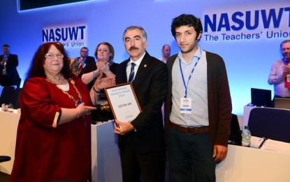 NASUWT’tan Eğitim Sen’e Uluslararası Dayanışma Ödülü!